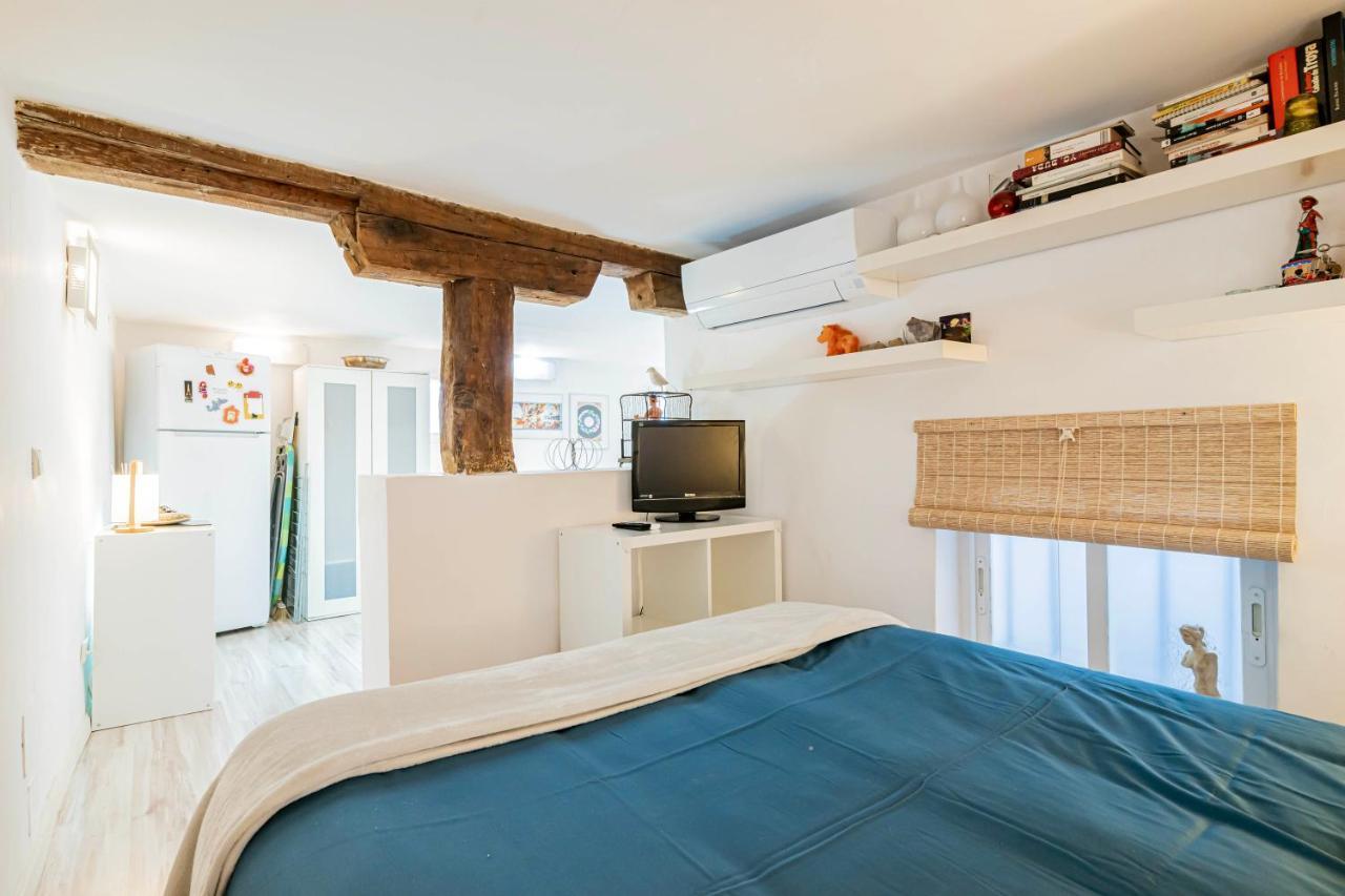 For You Rentals Teatro Real Plaza Apartment Temporal Saint Martin Madrid Tru5 Eksteriør bilde