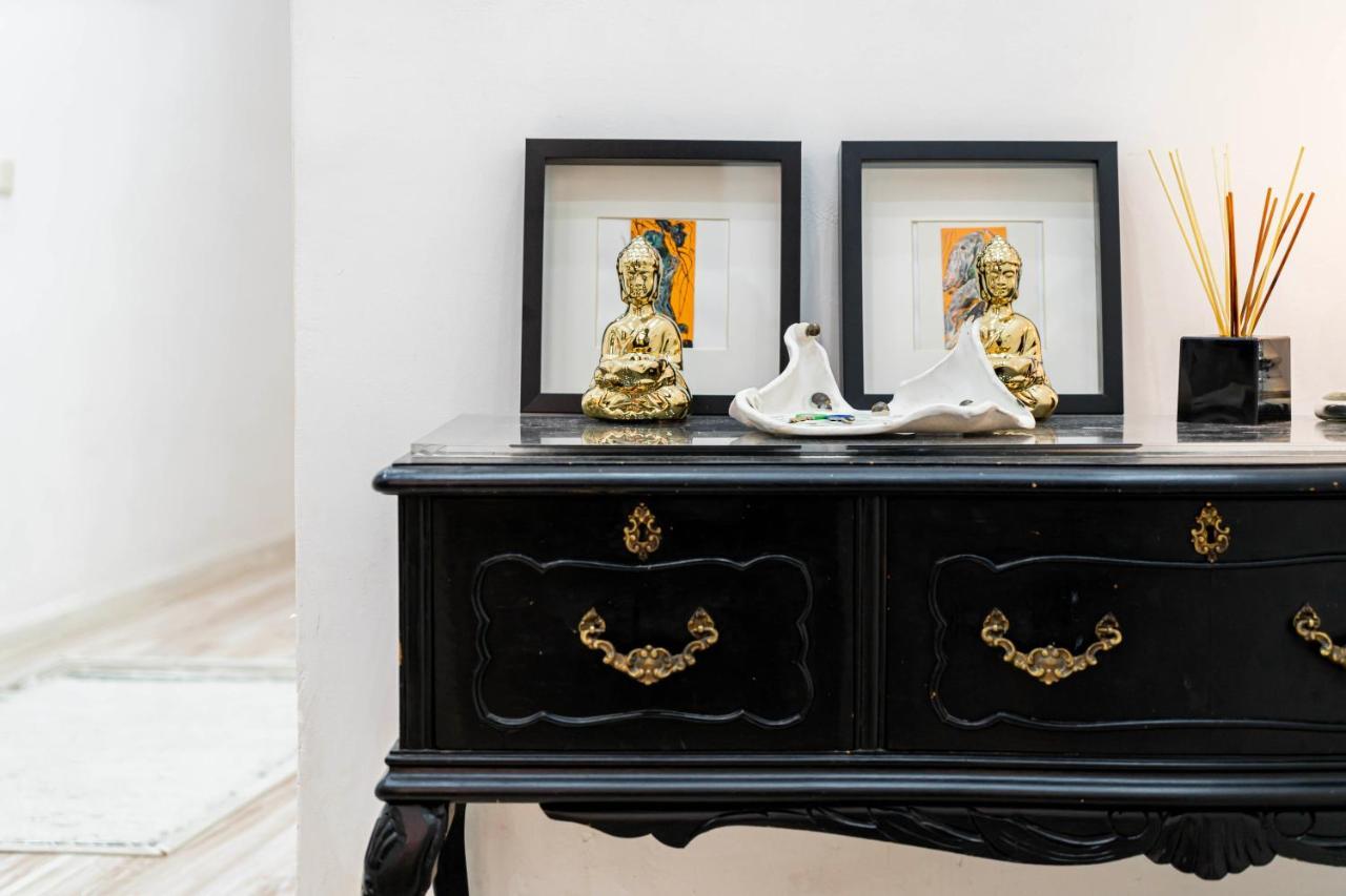 For You Rentals Teatro Real Plaza Apartment Temporal Saint Martin Madrid Tru5 Eksteriør bilde